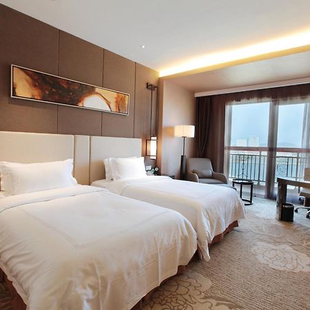 Shenglong Jianguo Hotel Haiyang Exterior foto