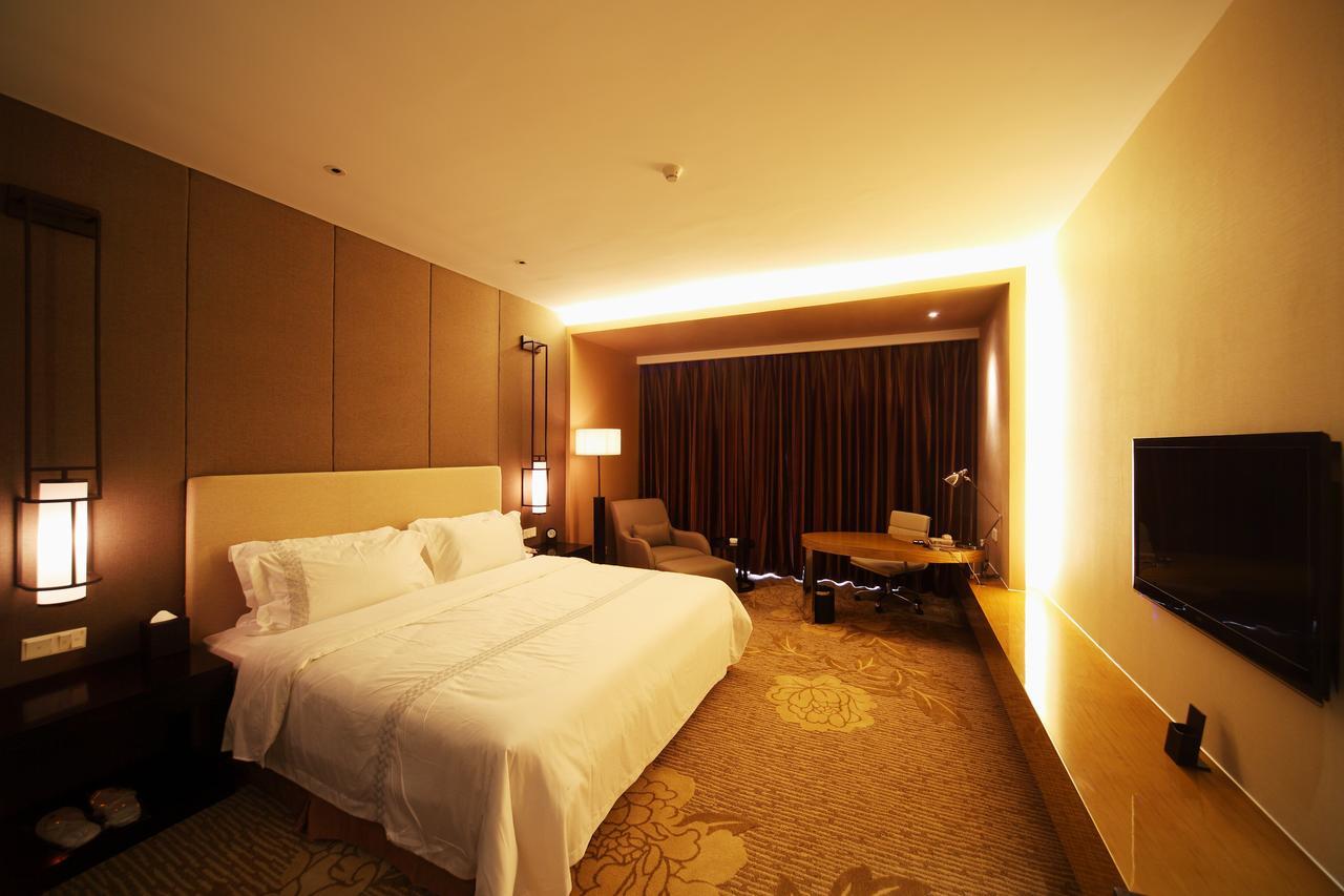 Shenglong Jianguo Hotel Haiyang Exterior foto